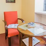 A Casa Amarela * カペラス