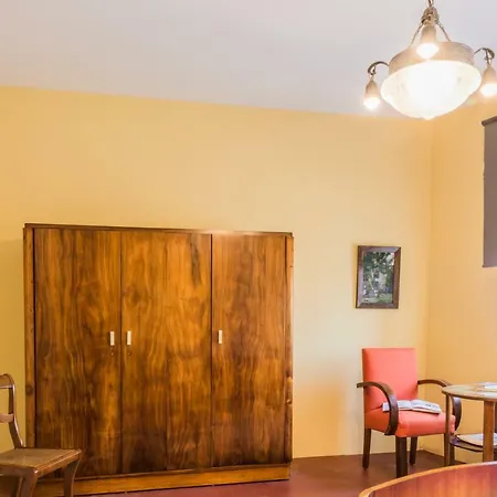 A Casa Amarela * Capelas (Sao Miguel)