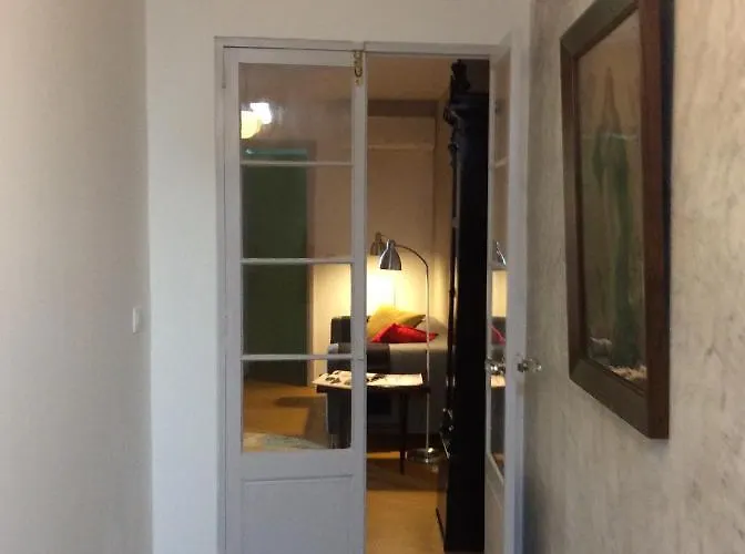 A Casa Amarela * Capelas