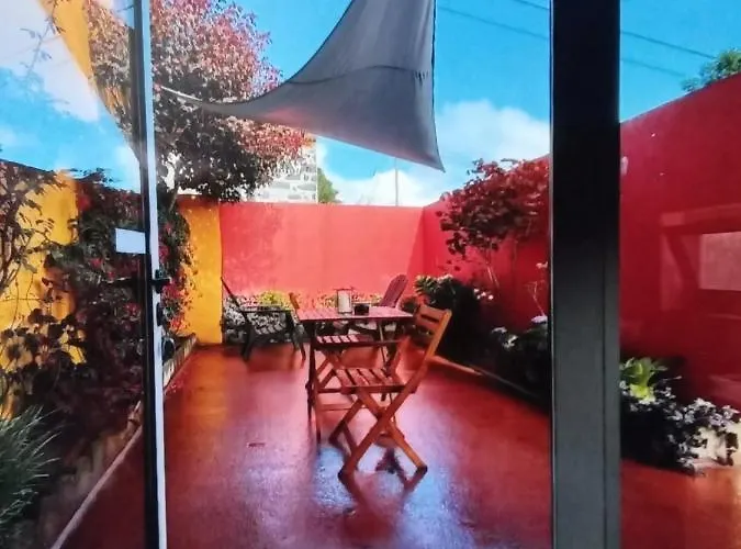 Nyaraló A Casa Amarela *